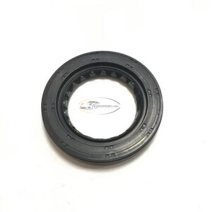 Right drive shaft seal